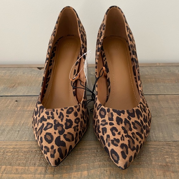 🔥🔥🔥 Animal Print Stilettos - Picture 2 of 4